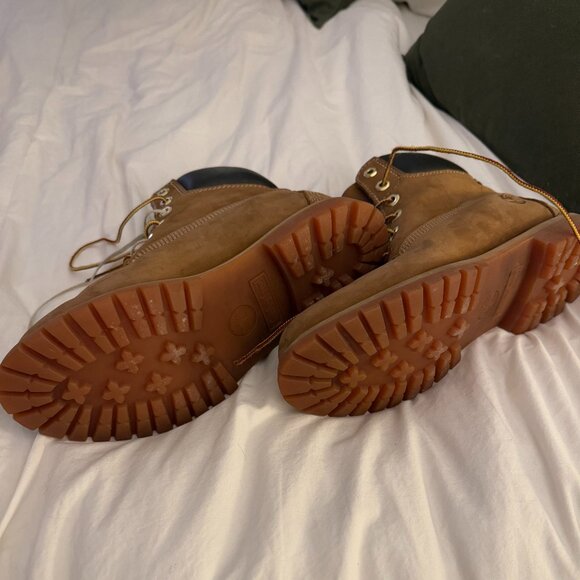 Women's Timberland® Premium 6-Inch Waterproof Boot - Size 8 - Picture 5 of 7